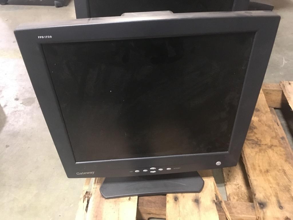 Gateway Computer Monitors Qty 4