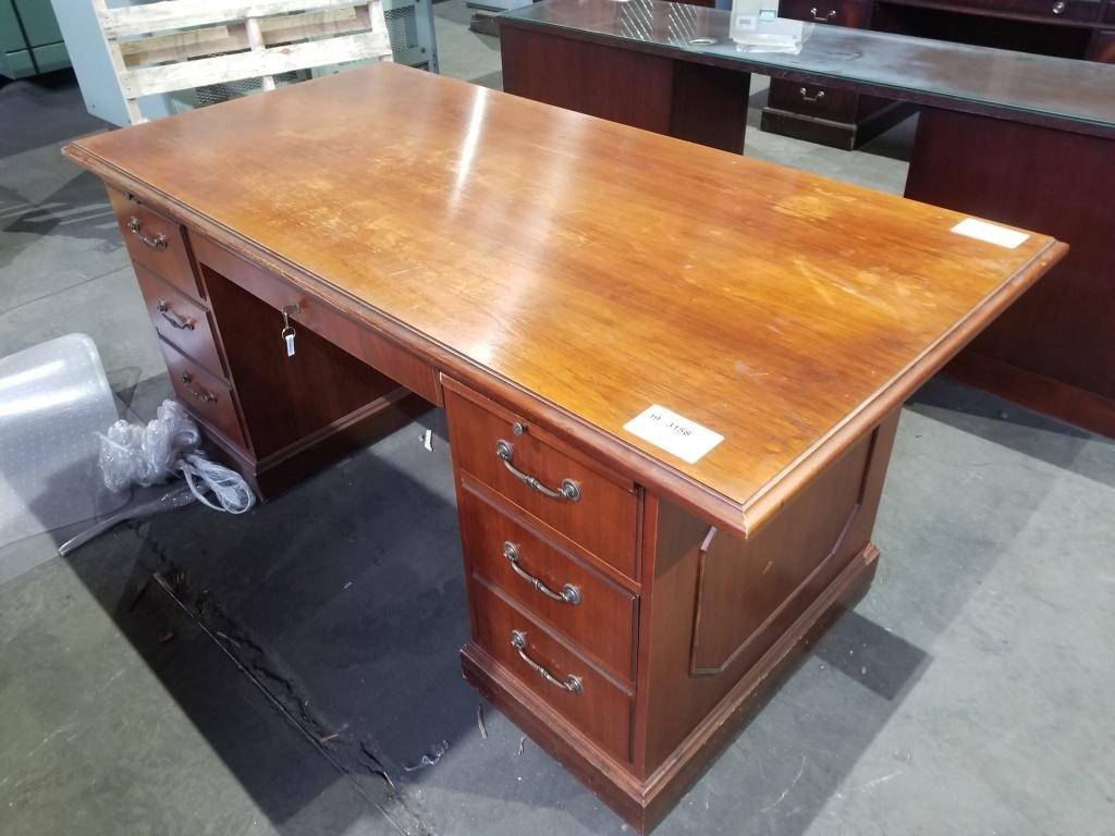 Stow & Davis Executive Office Desk