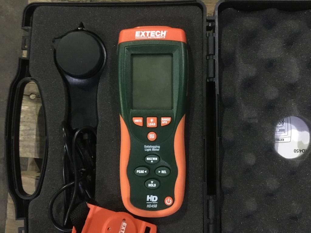 Extech HD Datalogging Light Meter