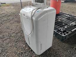 2013 General Electric ADEL70LRL1 Dehumidifier