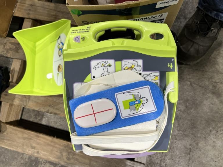 Zoll Aed Plus Defibrillators