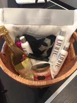 Serendipity Massage, Spa Basket