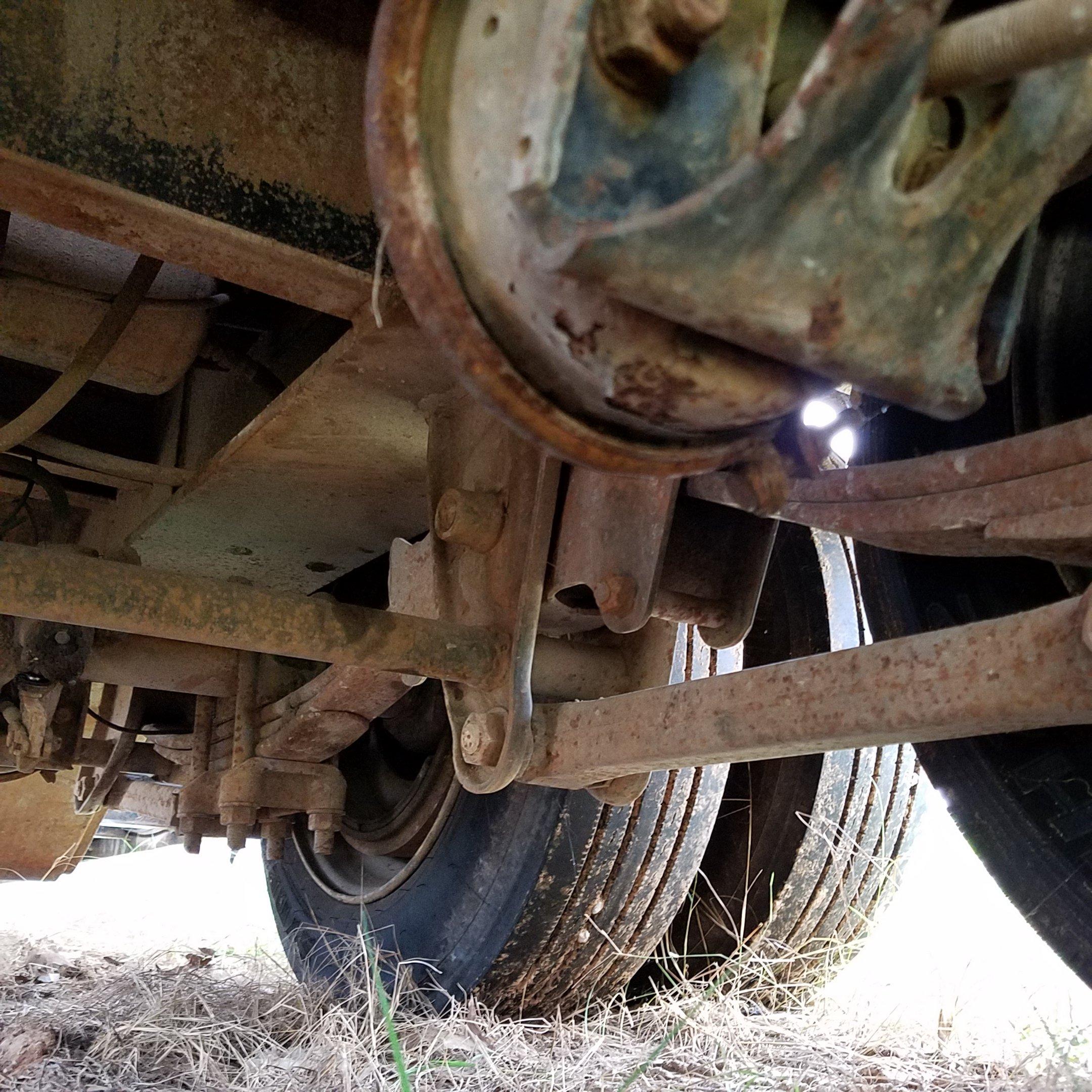 2000 Wallace 35 Ton RGN Lowboy.