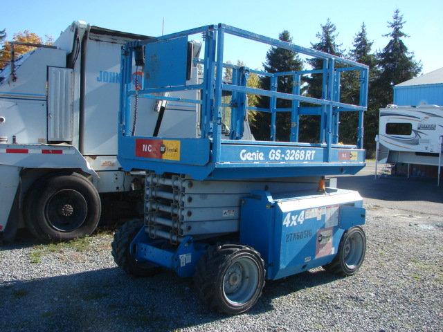 2007 Genie GS3268RT 4X4 Rough Terrain 32