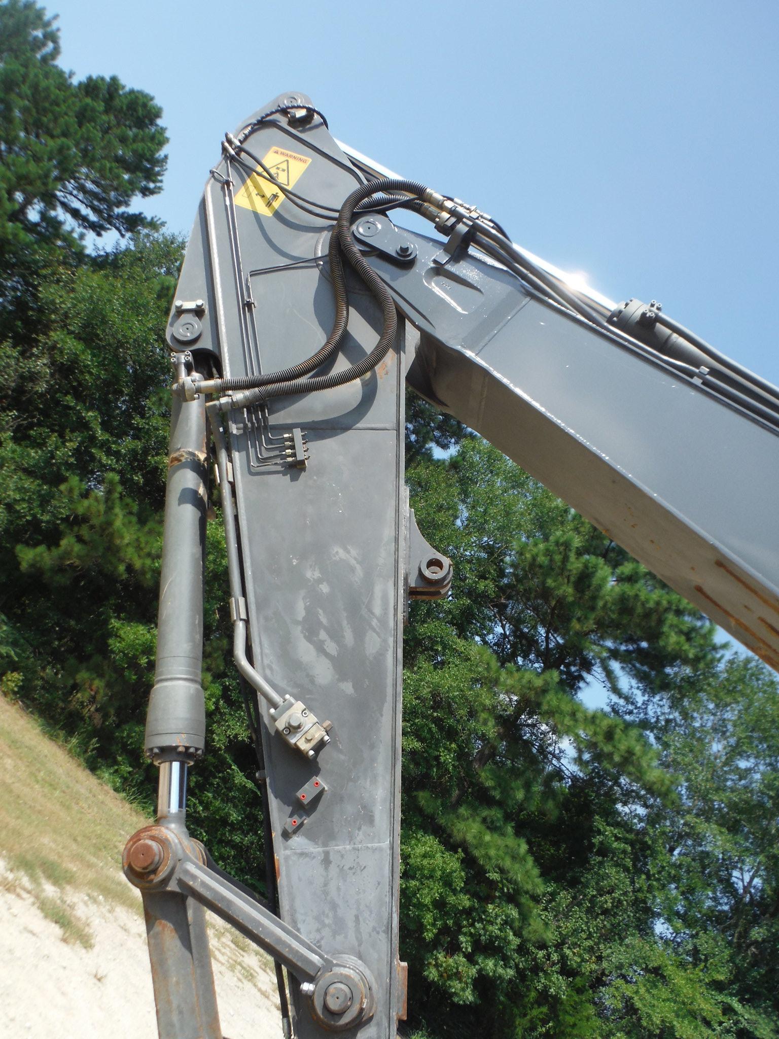 2013 Volvo EC220 DL Excavator