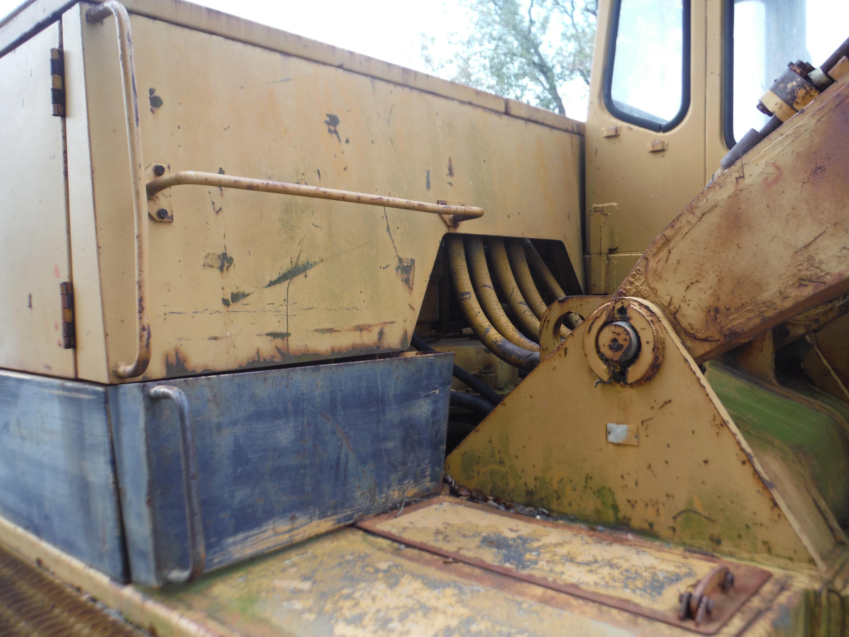 1977 Cat 225 Excavator