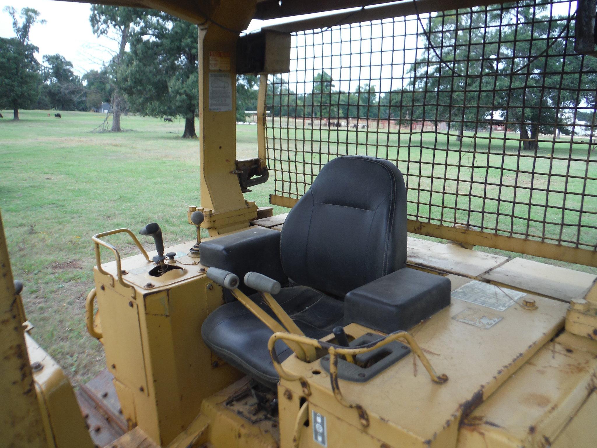 1986 Cat D5H XL Dozer