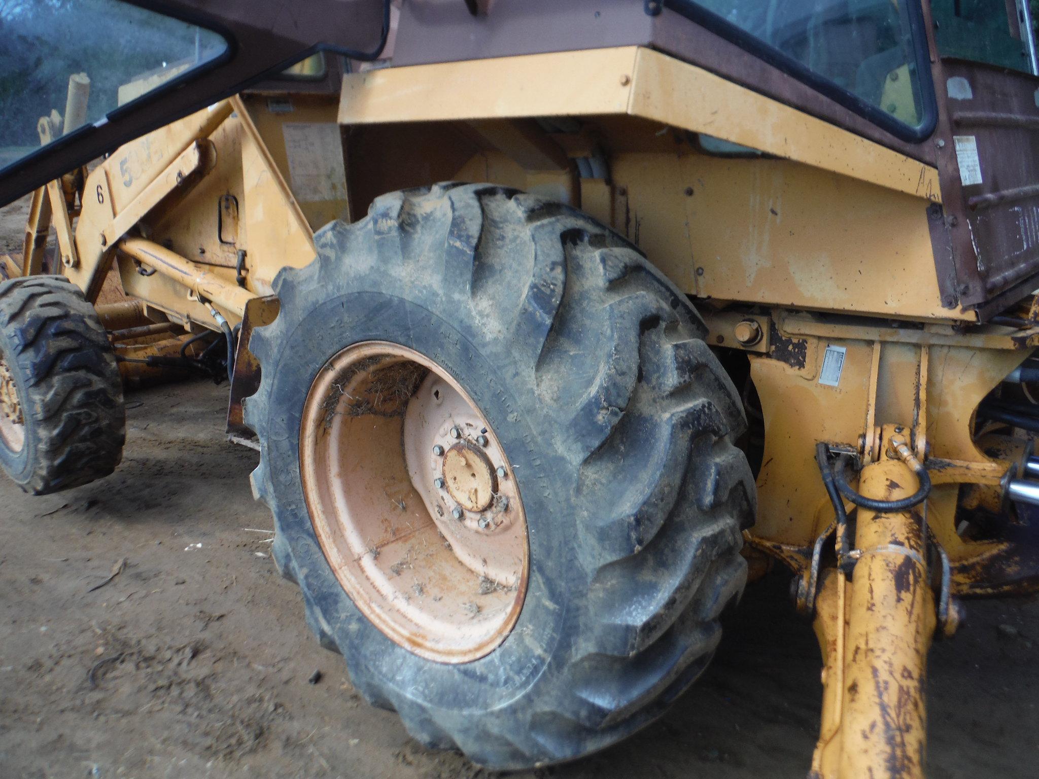 1989 Case 580 4X4 Loader Backhoe