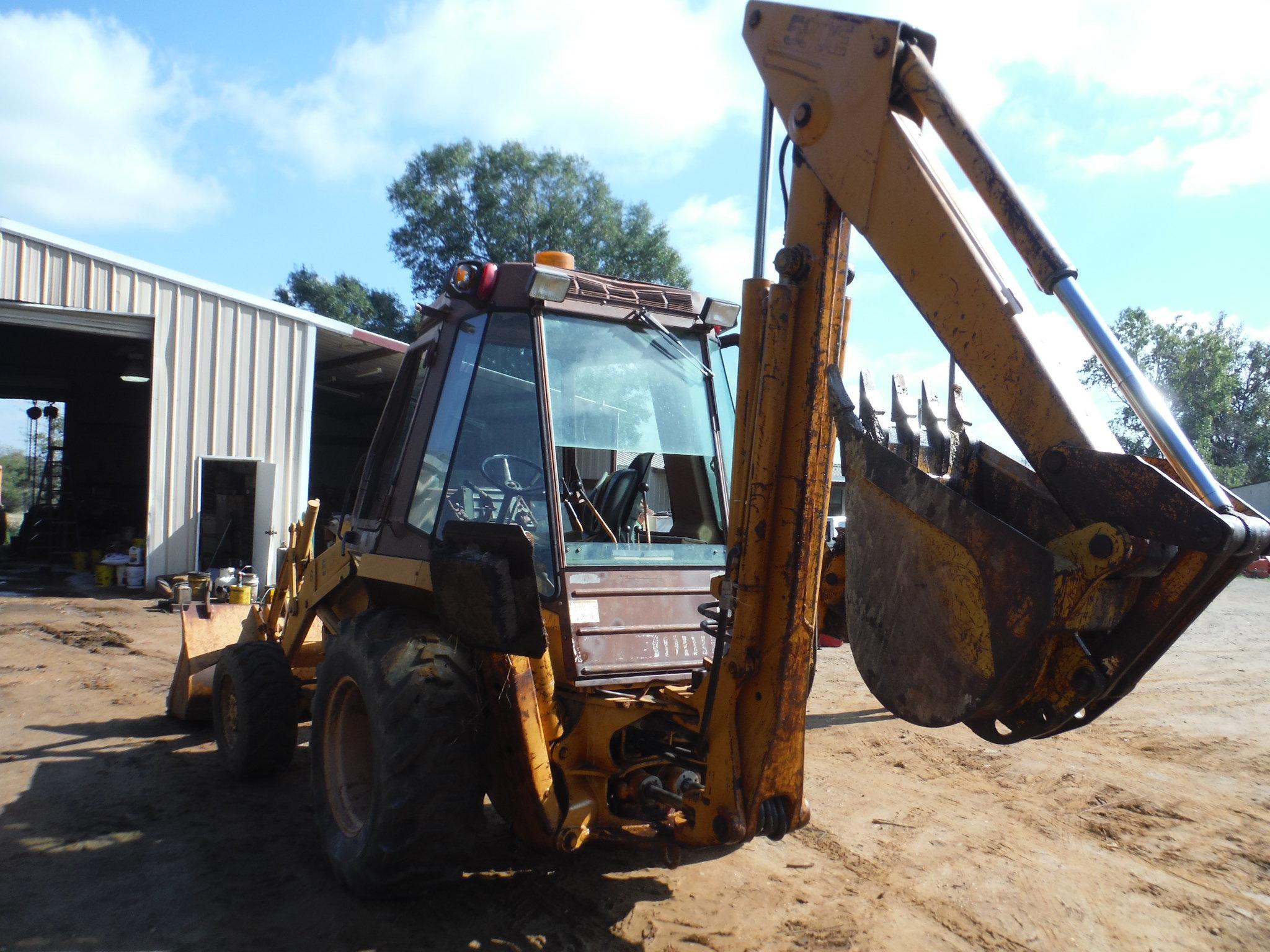 1989 Case 580 4X4 Loader Backhoe