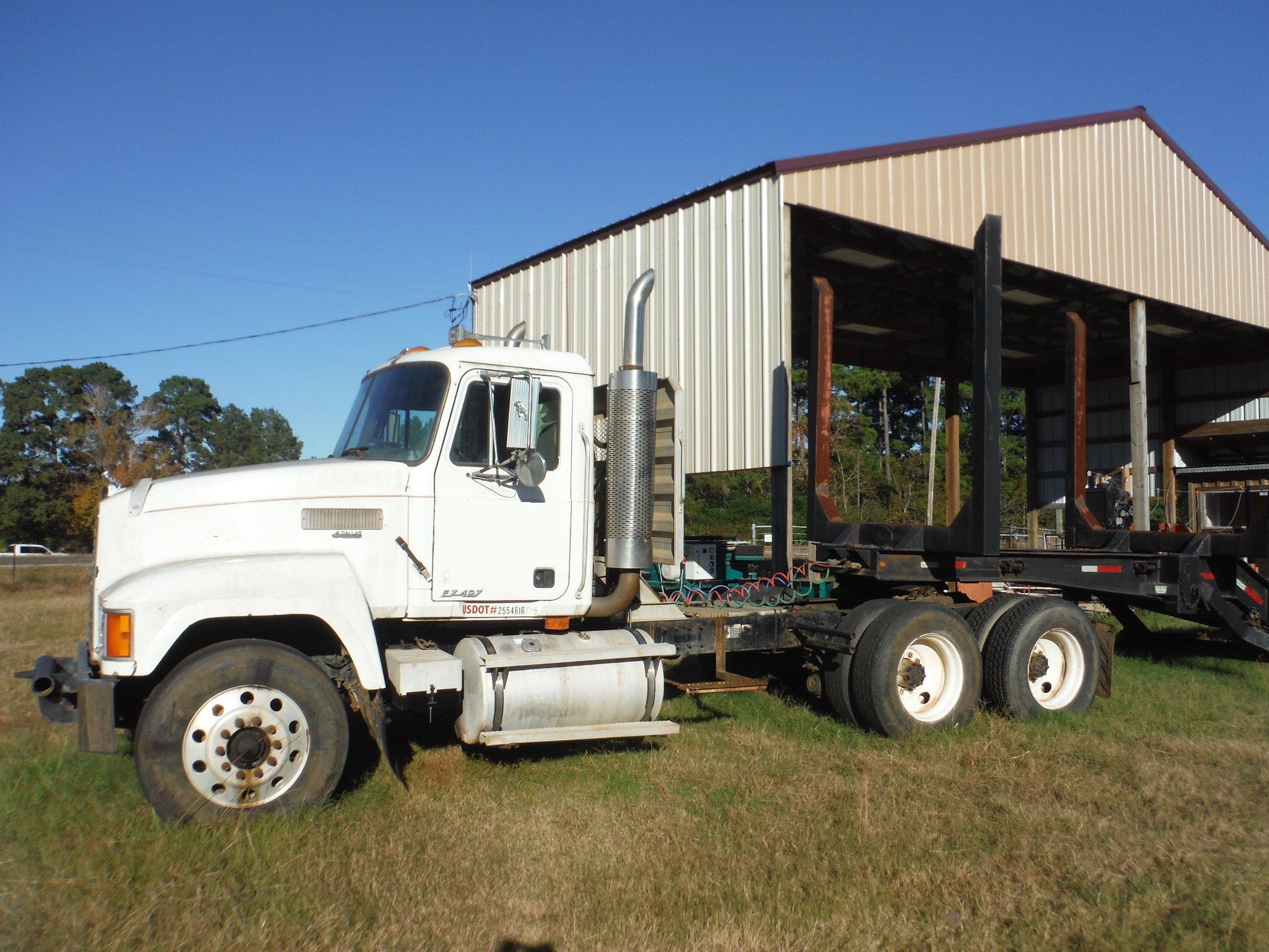 1998 Mack CH613 Daycab Truck