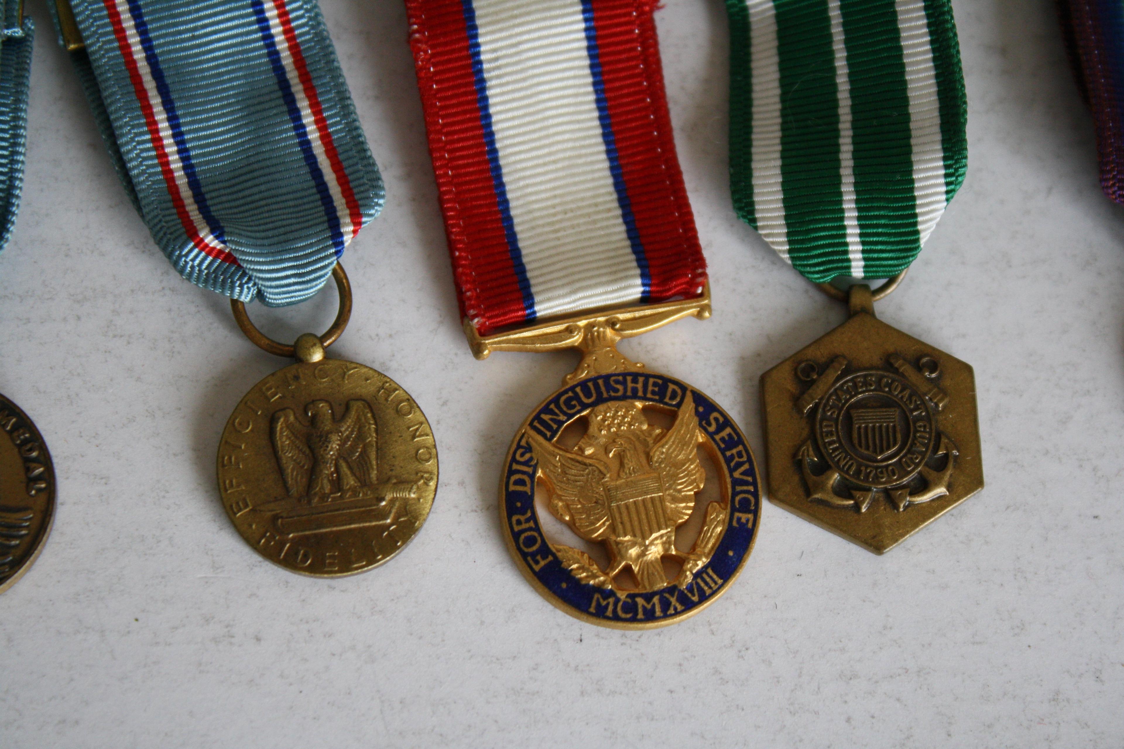 Miniature Medals- U.S. Awarded Pin Back