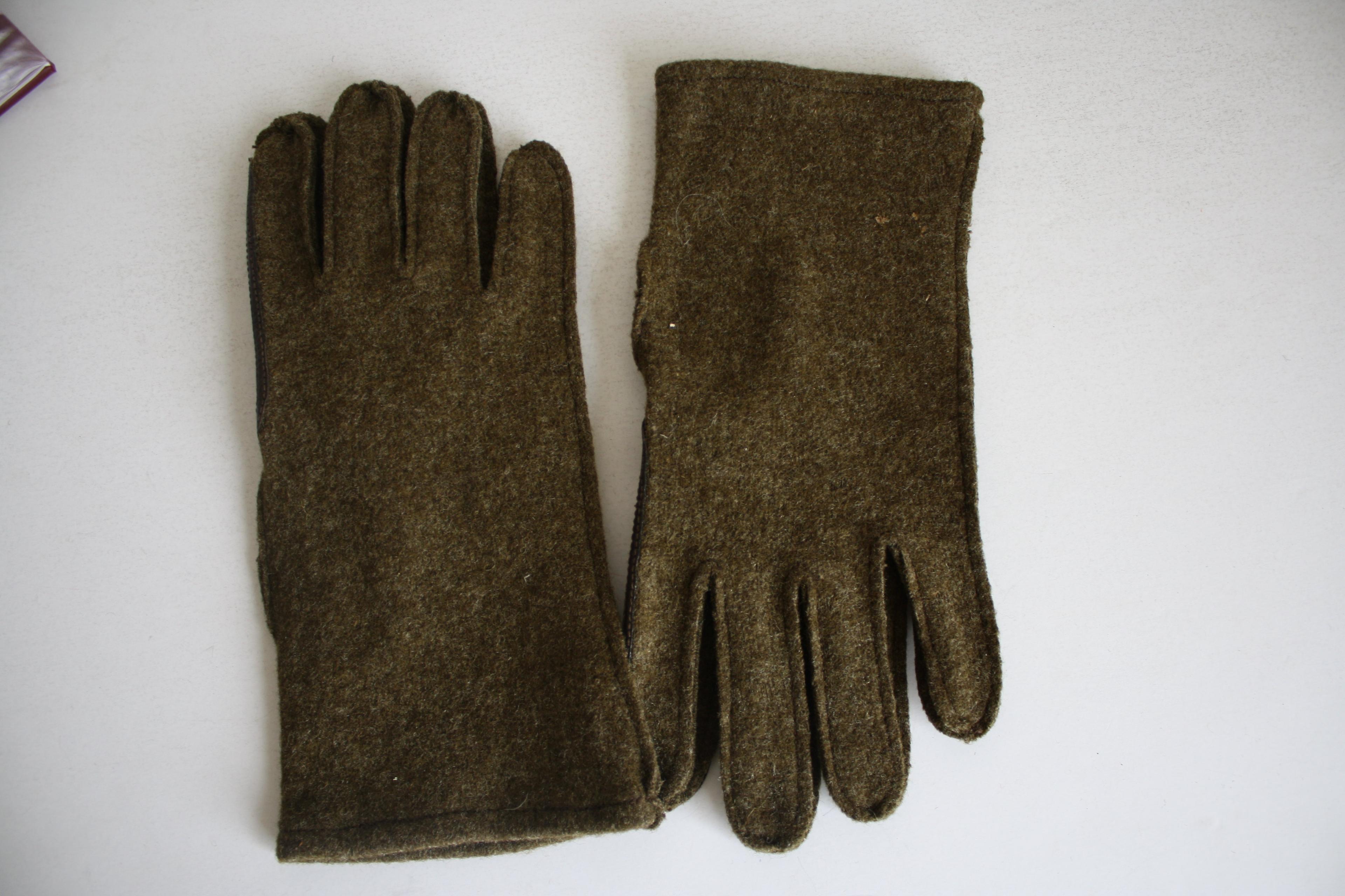 U.S. WWII Wool Gloves