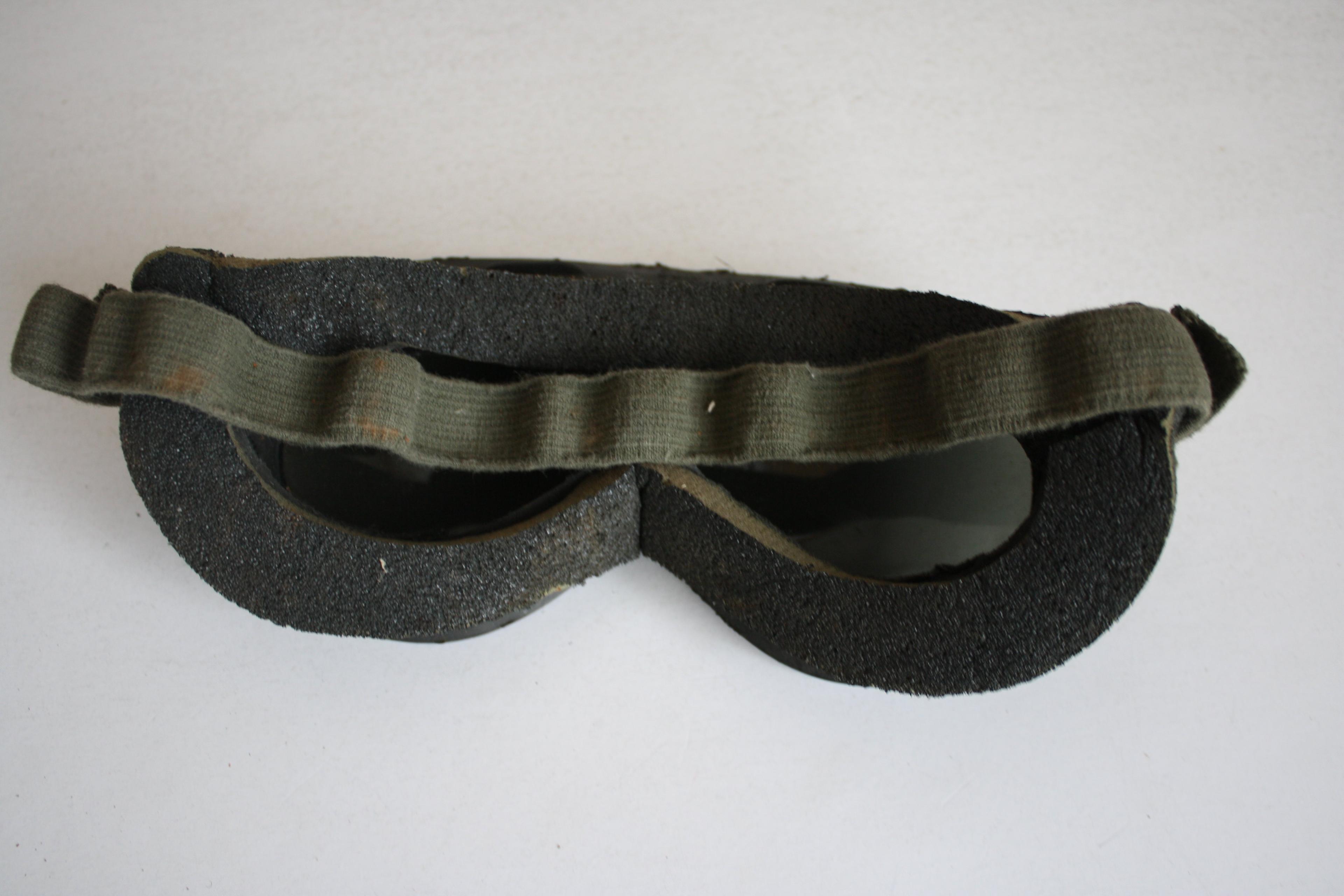 U.S. Army Desert Storm Goggles