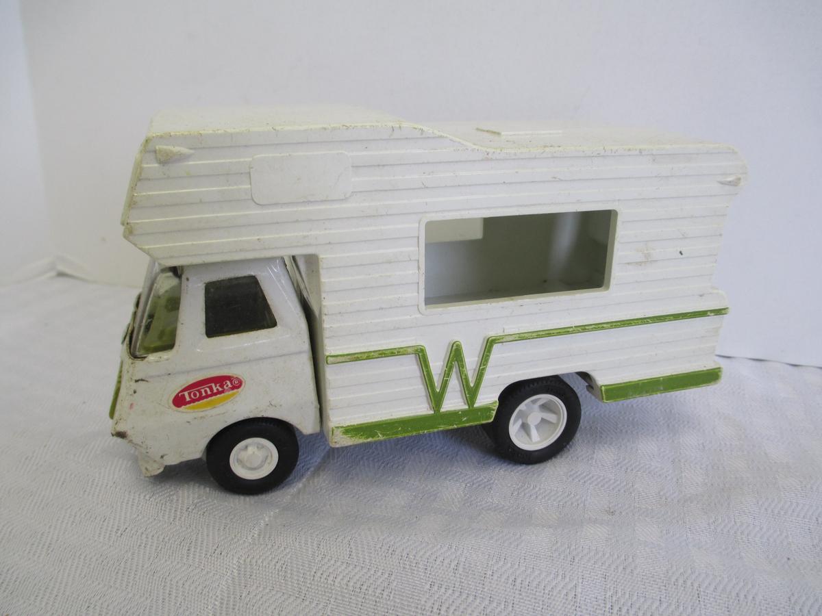 Tonka 6 inch Winnebago Camper