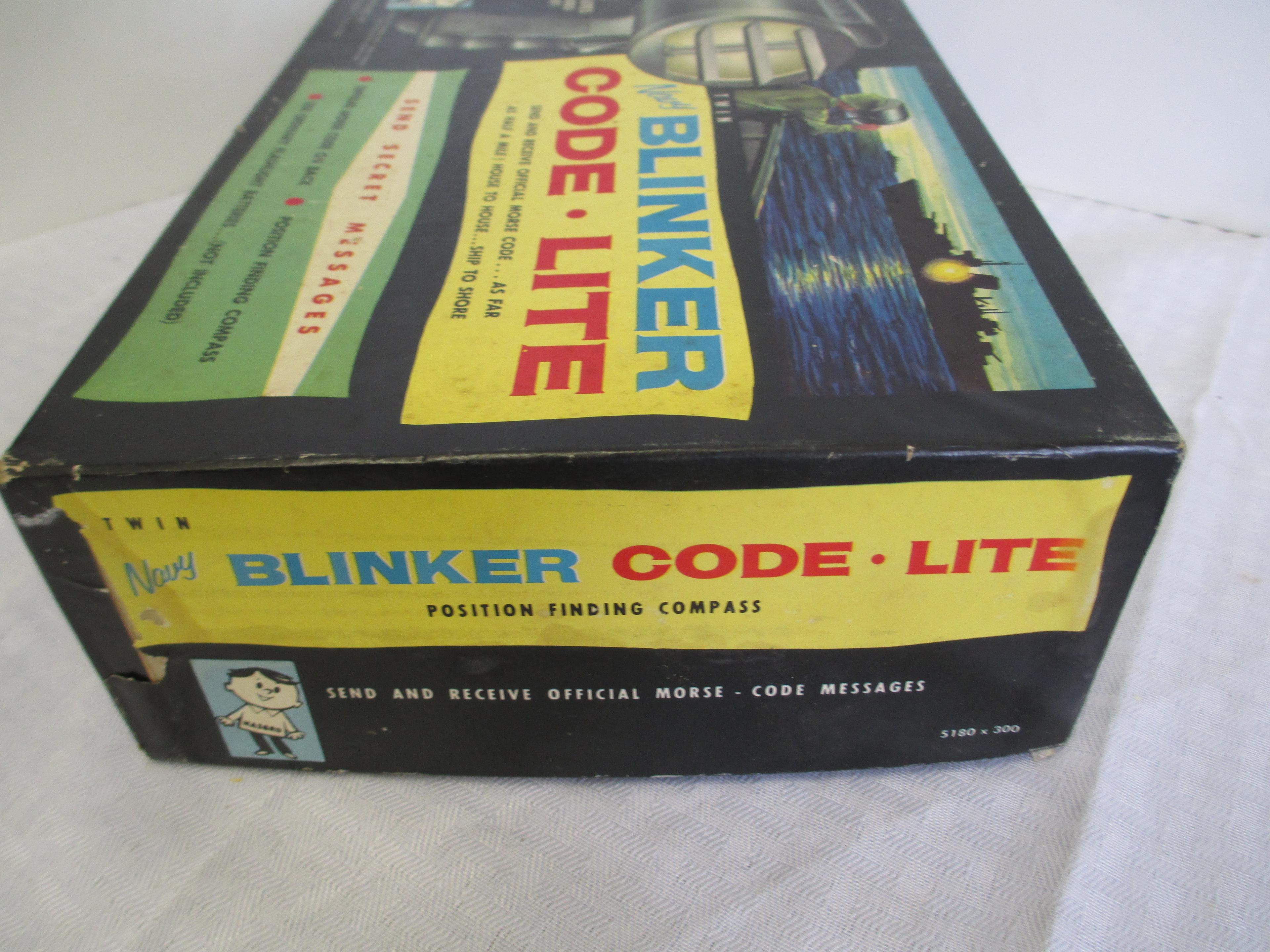 Hassenfeld Bros. Inc Navy Blinker Code Light Set