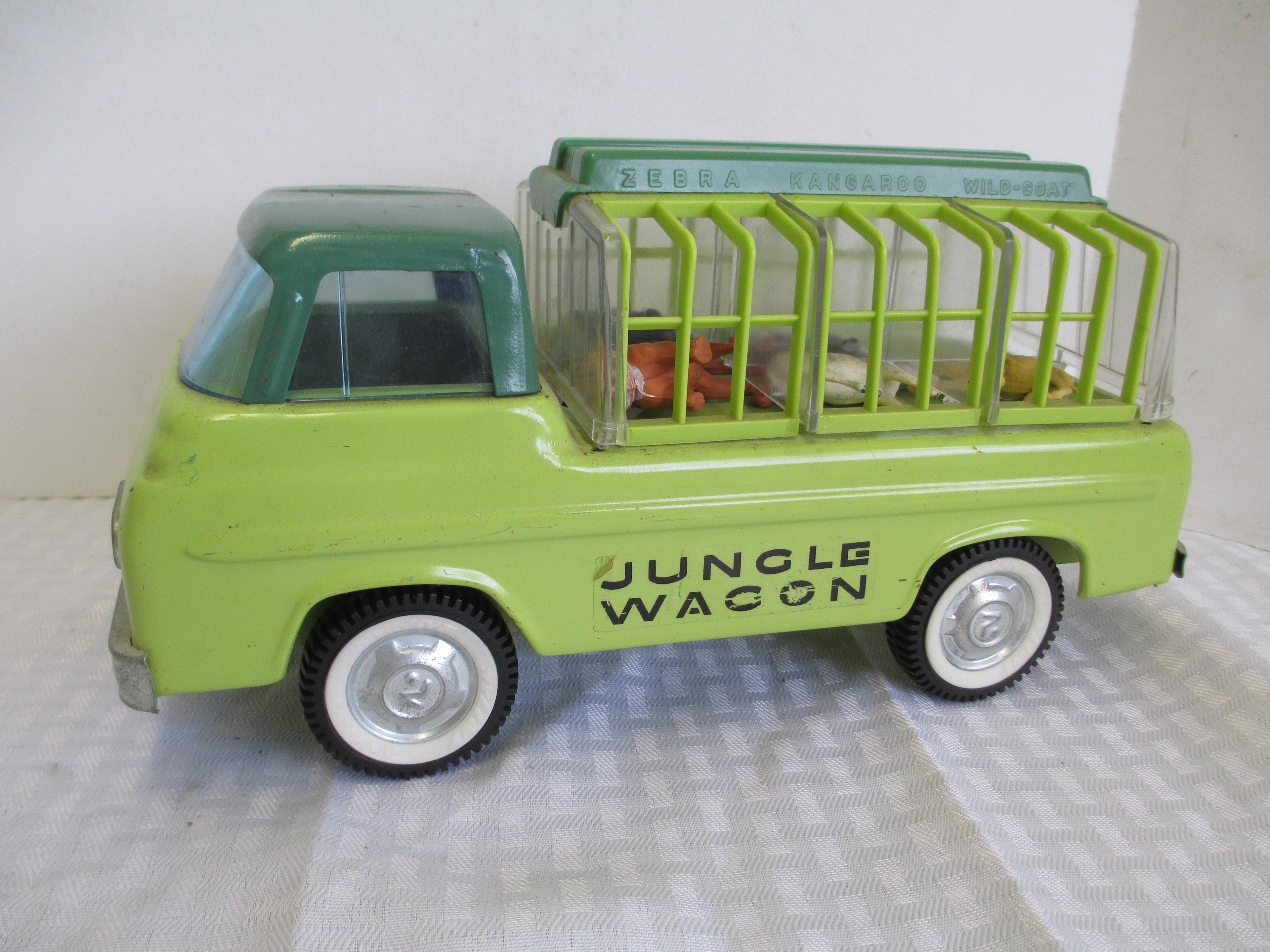 Nylint 11 inch Jungle Wagon