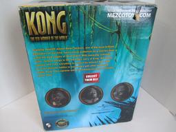 Mezco Kong 15" Deluxe Figure