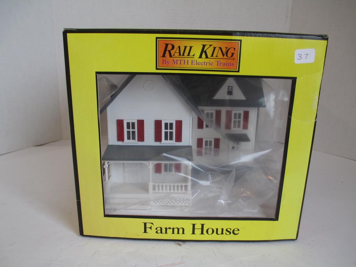 M.T.H./Rail King Farm House