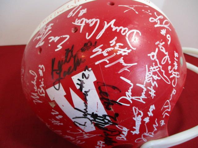 Replica Wisconsin Badgers Autographed Helmet-B