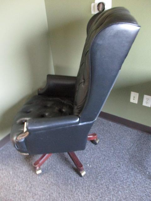 Executive Leather Office Chair