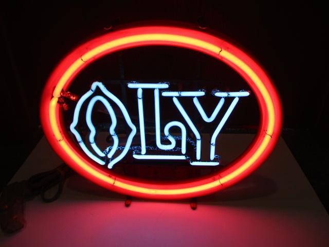 Olympia "Oly" Neon Oval Light