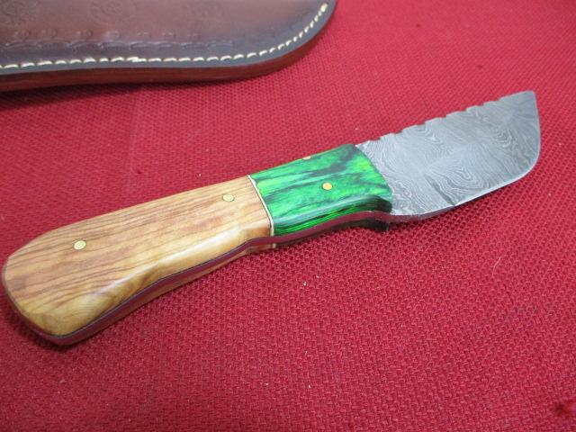 Hand Made Damascus Steel Knife w/ Sheath-9" Wood