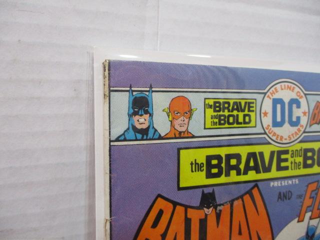 DC Comics 25 cent Batman & Flash #125 Comic Books