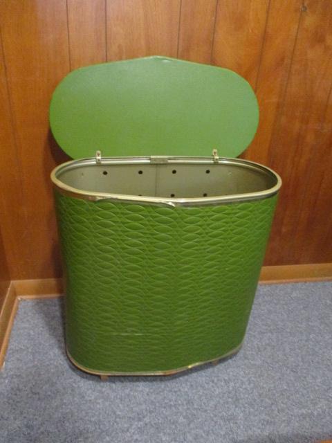 Vintage Avocado Green Laundry Hamper