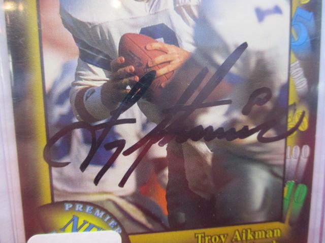 Troy Aikman Autographed Trading Card