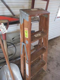 4'X8' Heavy Duty Metal Shelf w/ Contents