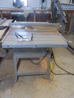 Delta Model 10 Contractor's Table Saw