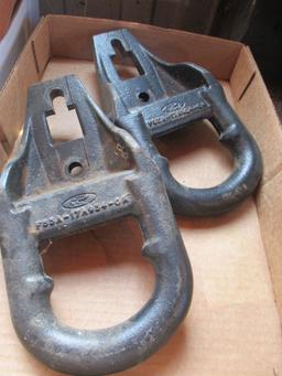 Heavy Duty Ford Cast Shackle Pair