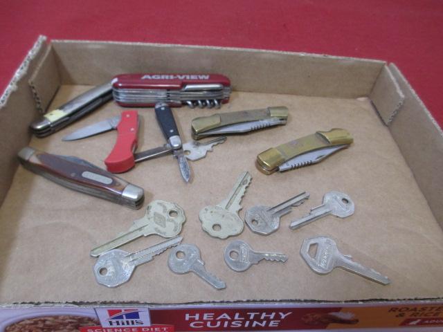 Mixed Pocket Knives & Keys