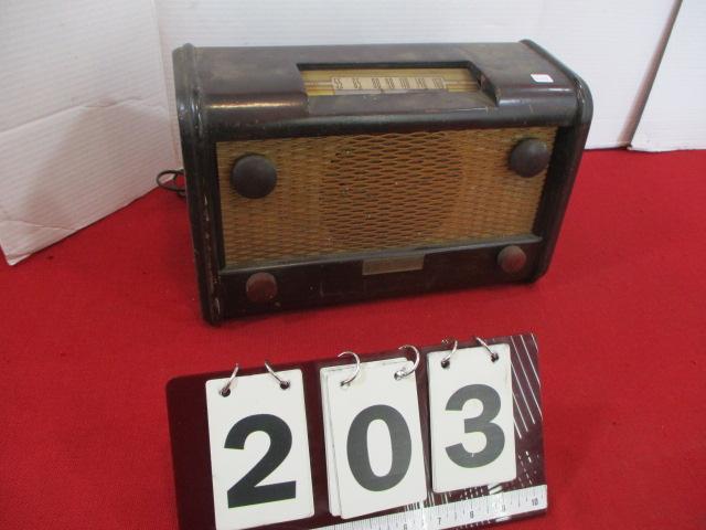 Vintage Constellation Wood Case Tube Radio