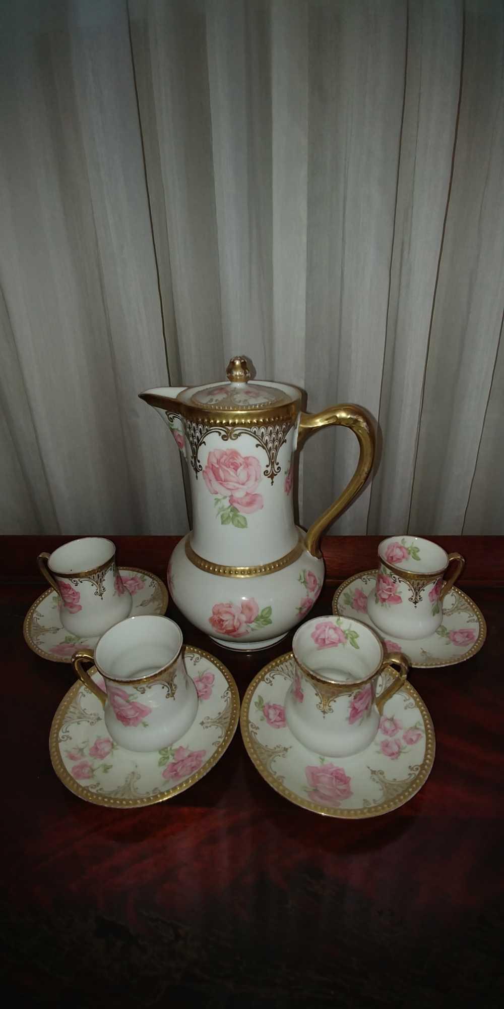 Prussia chocolate set. 4 cups, saucers, chocolate potband tray.