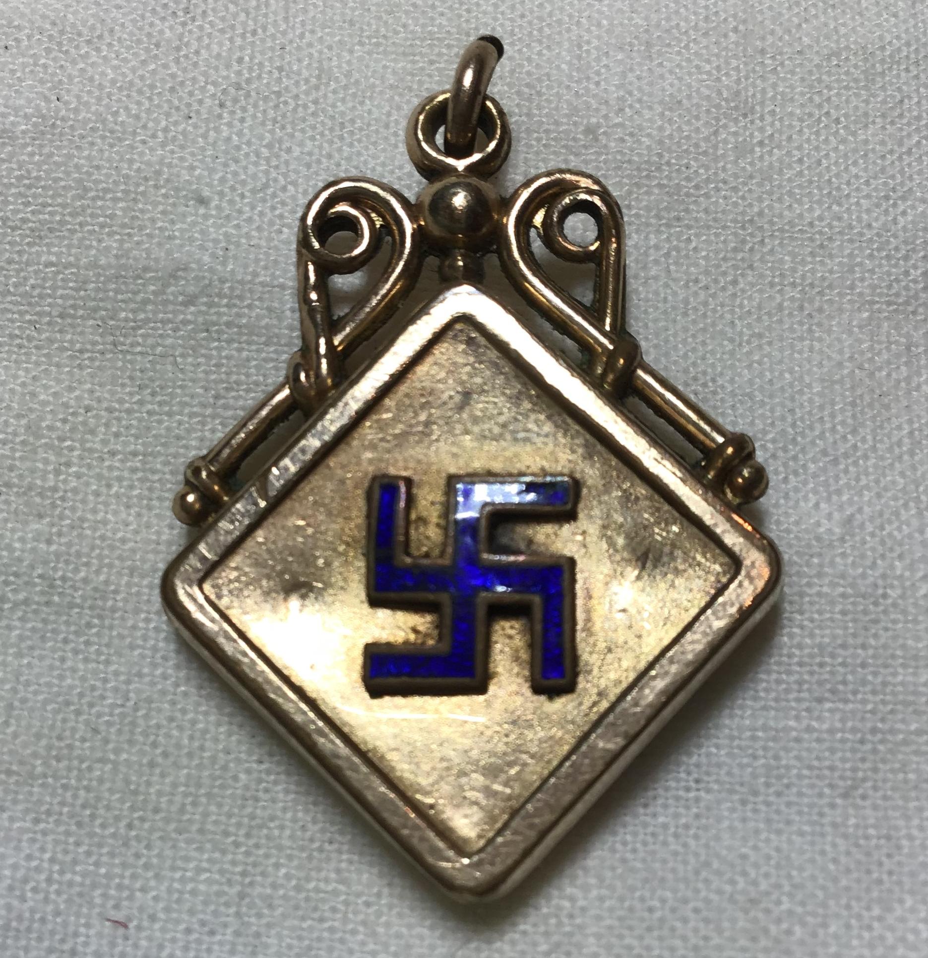 Nazi pendant.   Measures 1 1/4 inches.  Unmarked