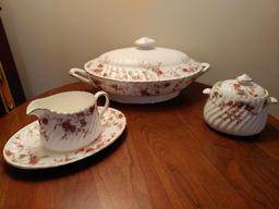 118 pc Minton Bone China, Ancestral pattern