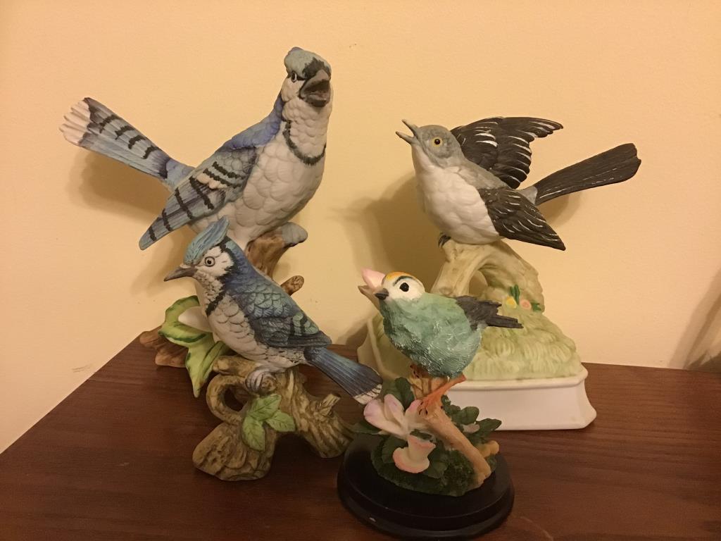 North America bird figurines.  Lefton & others.