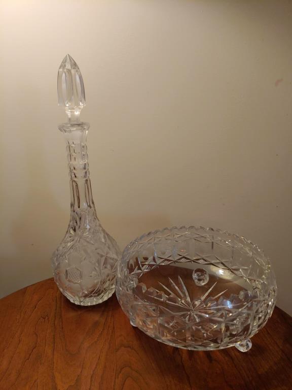 16 inch decanter, 9 inch bowl