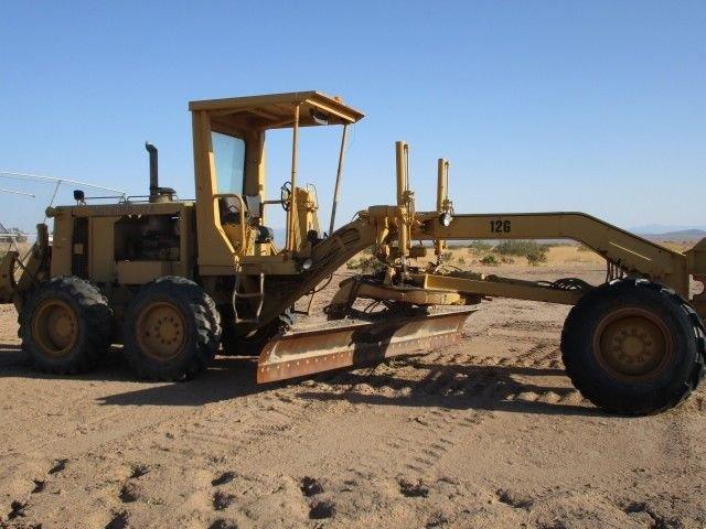 Caterpillar-12G-Motor-Grader .