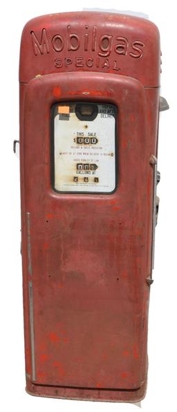 Martin Schwartz 80 Script top Unrestored Gas Pump