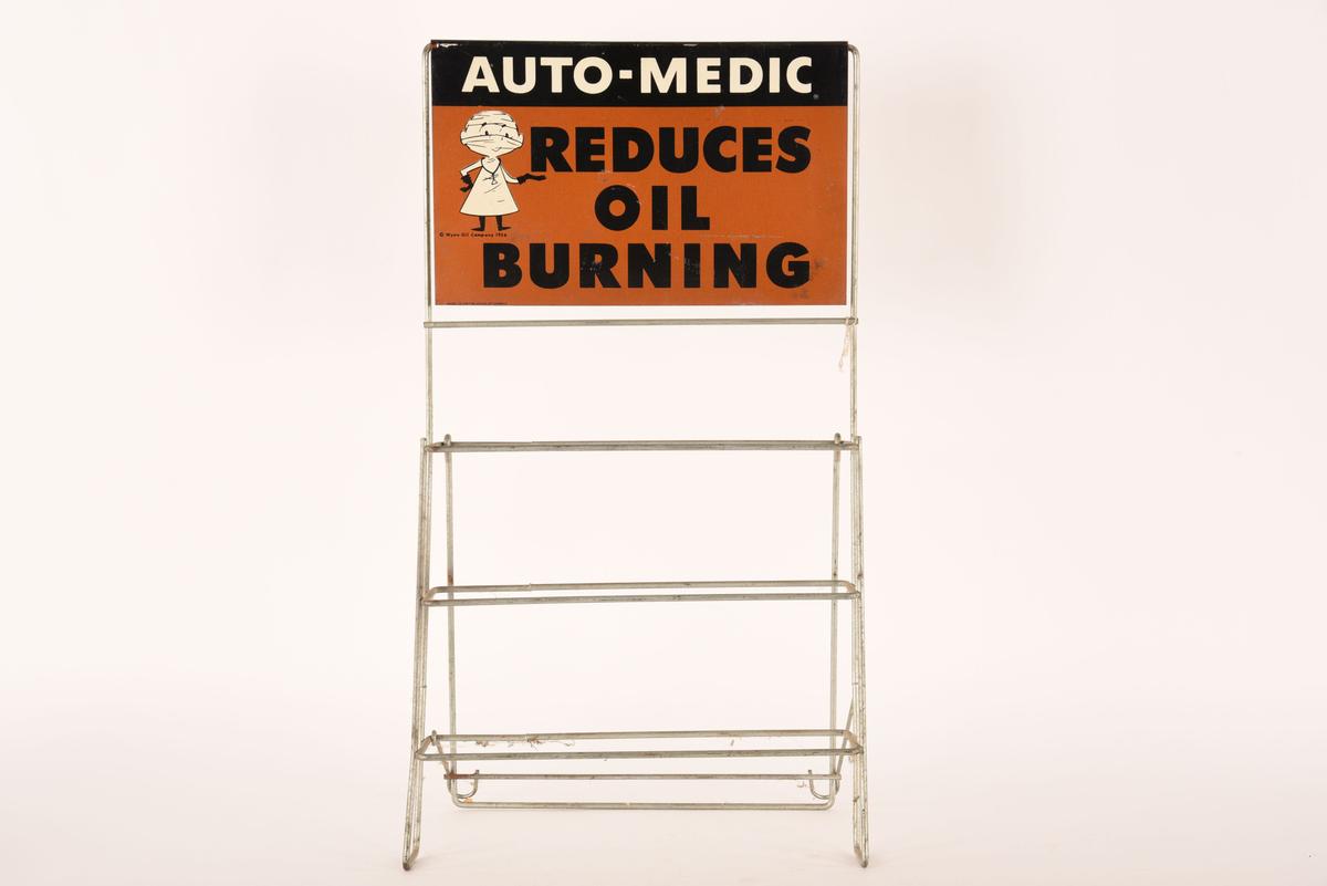 Wynn Oil Company Auto-Medic Rack