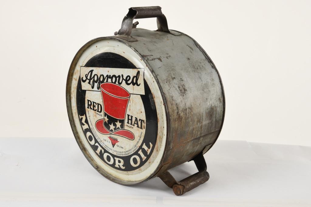 Red Hat Rocker Oil Can