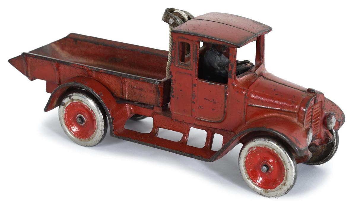 Arcade Cast Iron International Harvester Dump Truck