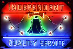 Independent Quality Service Neon Sign