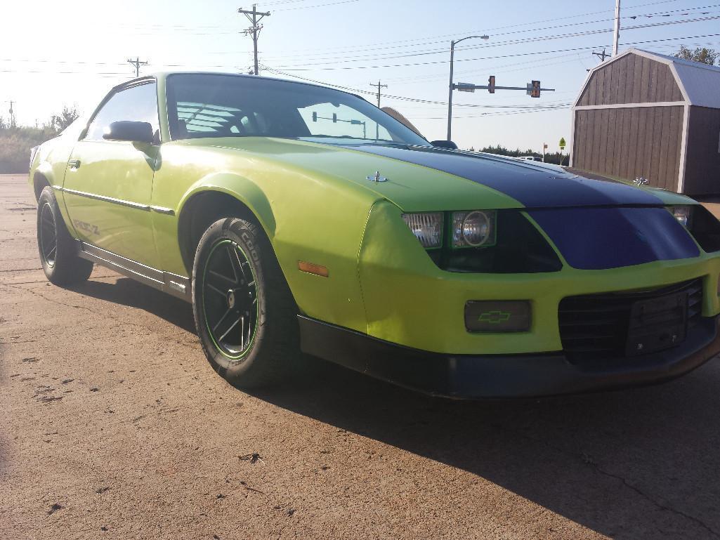 1982 Chevy Camaro IROC Z clone