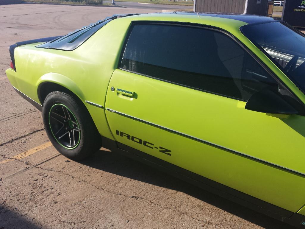 1982 Chevy Camaro IROC Z clone