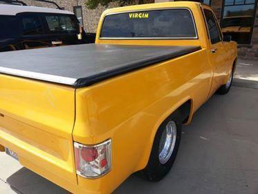 1986 Cheverolet C10 short wide pick up truck