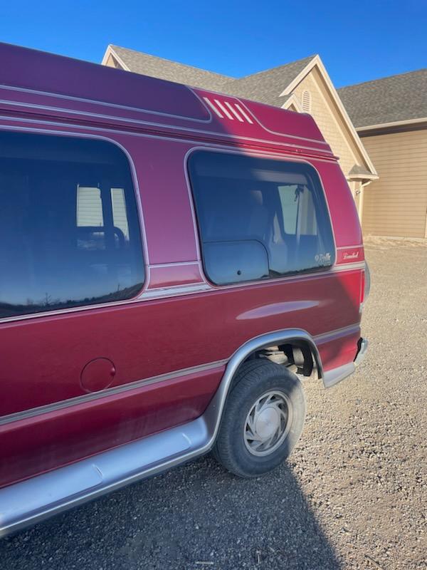 2002 Ford Van