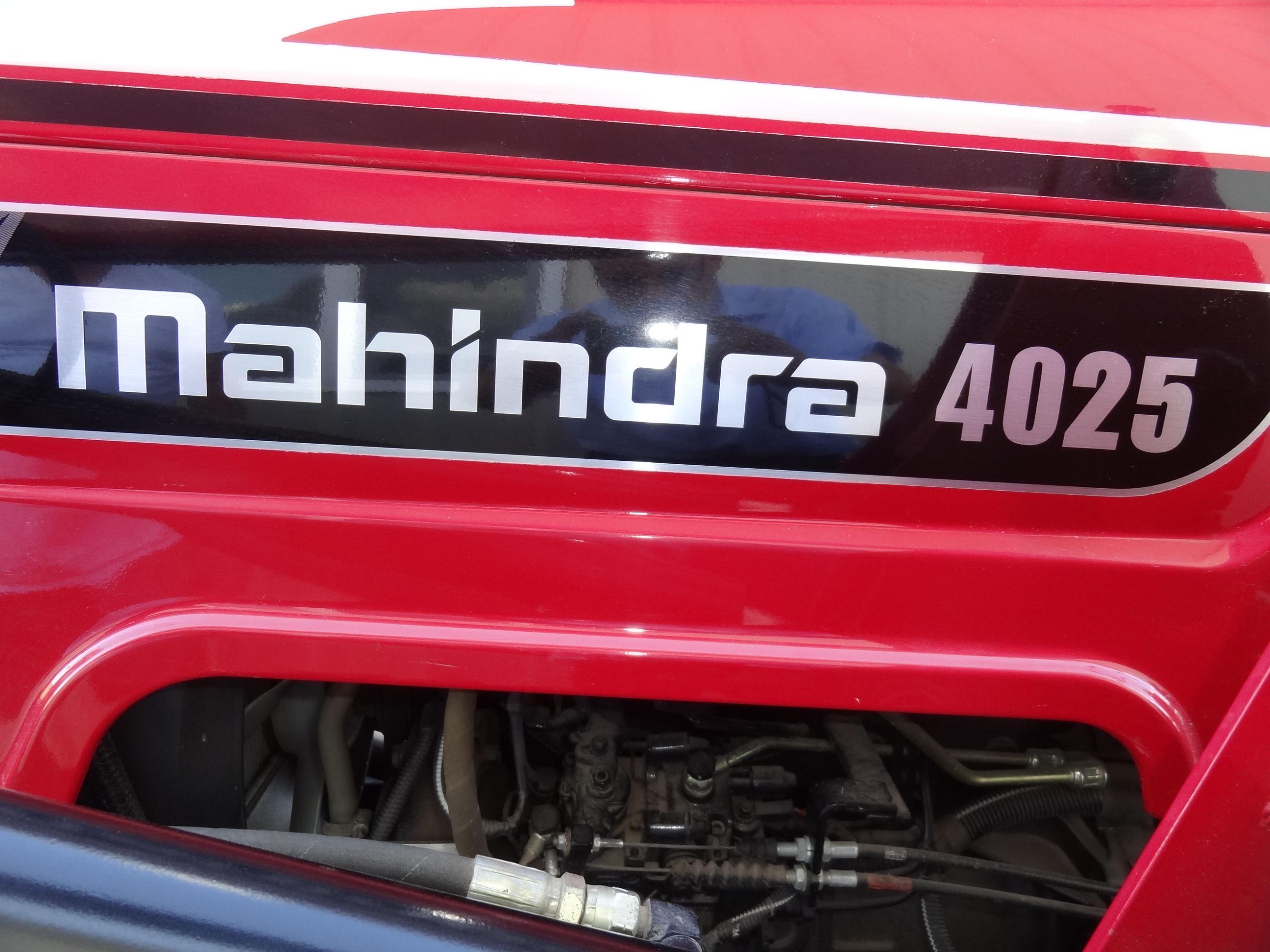 Mahindra 4025 Tractor